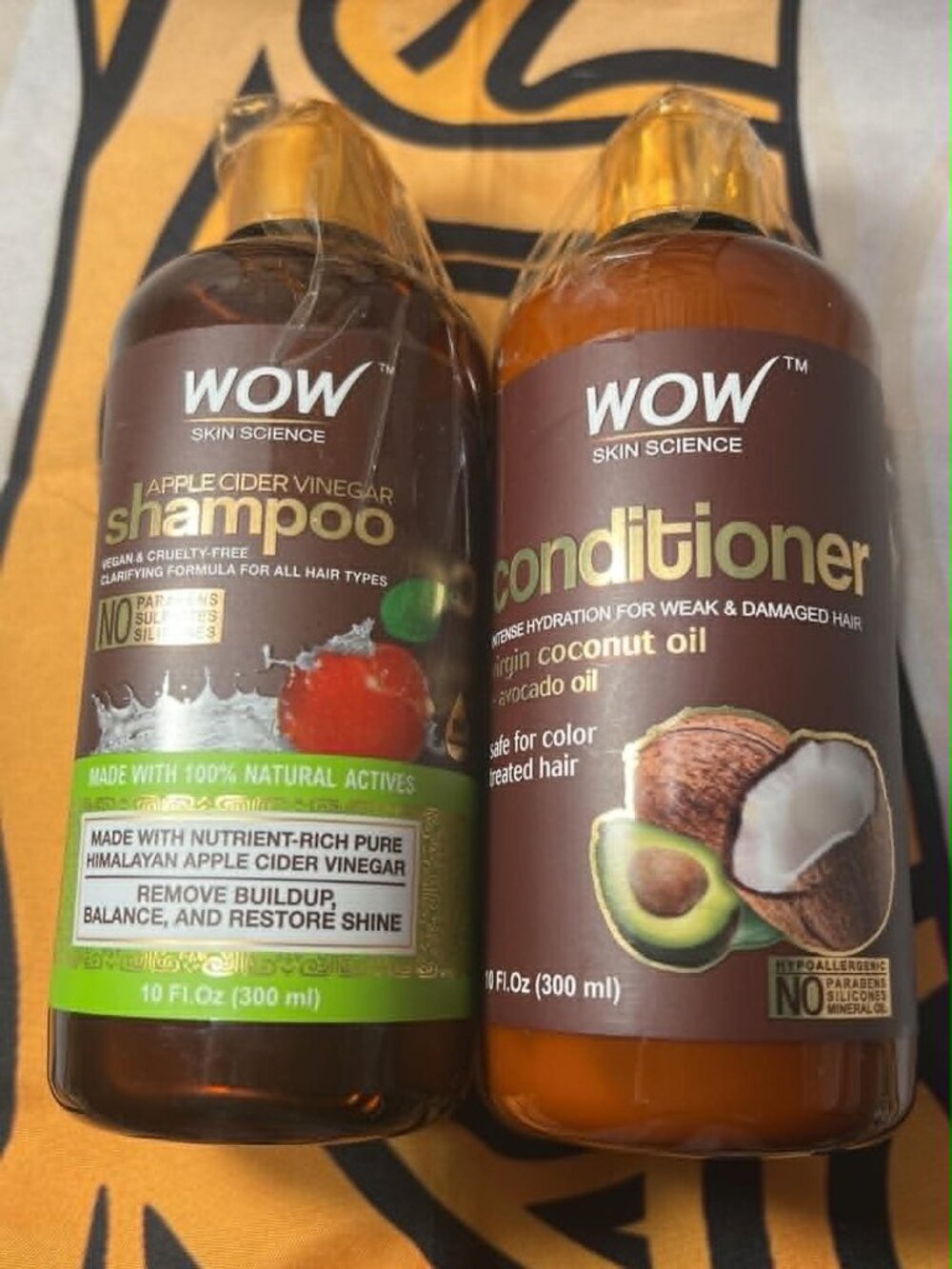 WOW Skin Science Apple Cider Vinegar Shampoo + Coconut Avocado Conditioner Set –